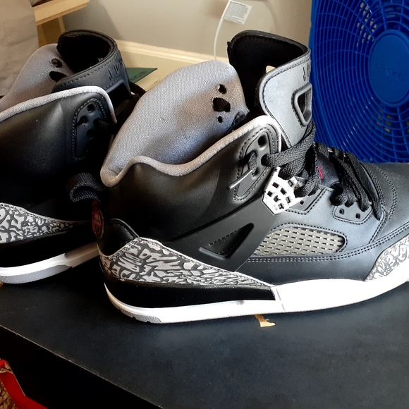 Jordan - Picture 8 of 9